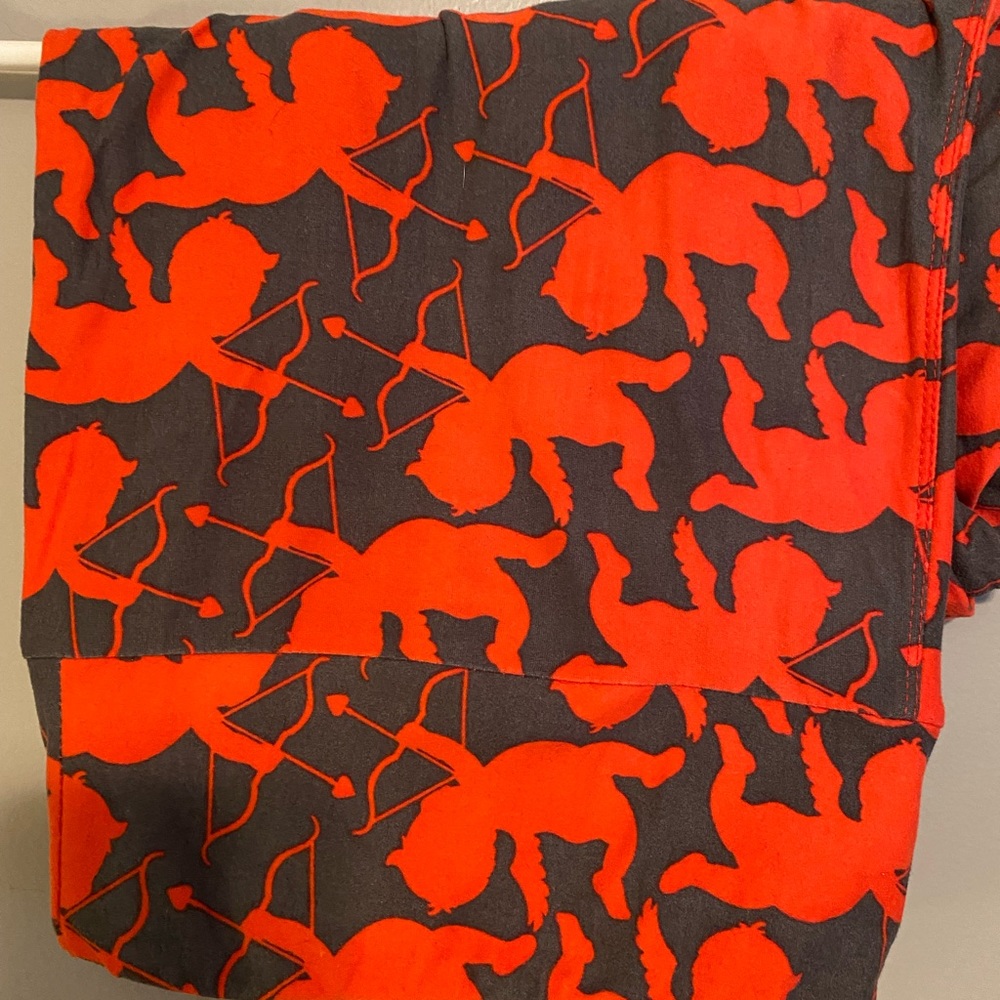 Llr tc Cupid leggings euc
